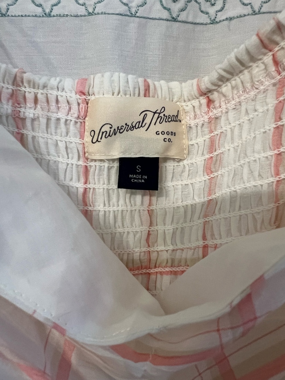 Universal Thread dress - Picture 5 of 5